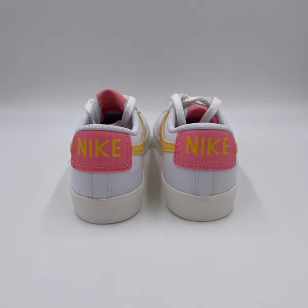 Nike Blazer Low ' 77 White Womens Shoes - Image 4