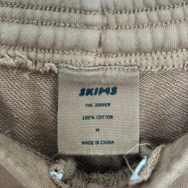 SKIMS Outdoor Fleece Joggers Sweatpants Tiger Eye Brown Size Medium 100% Cotton - Image 5