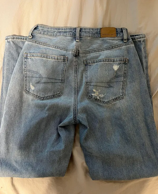 Outfitters Jeans - Image 3