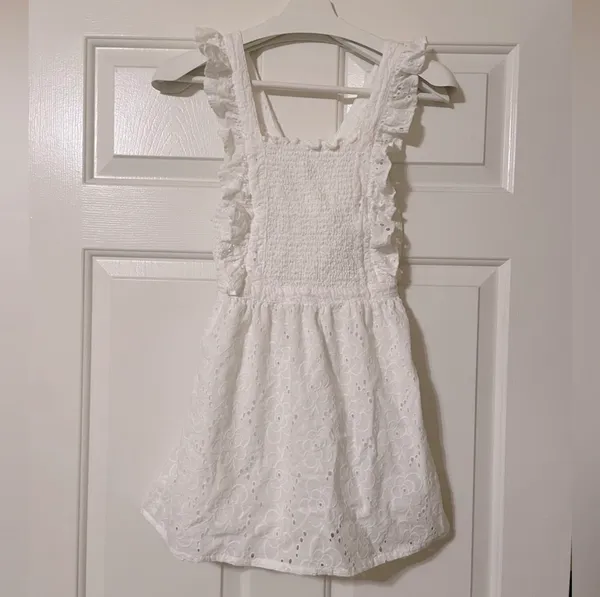 Lulu's Sweet Bliss White Floral Eyelet Smocked Ruffled Backless Dress Size Med - Image 4