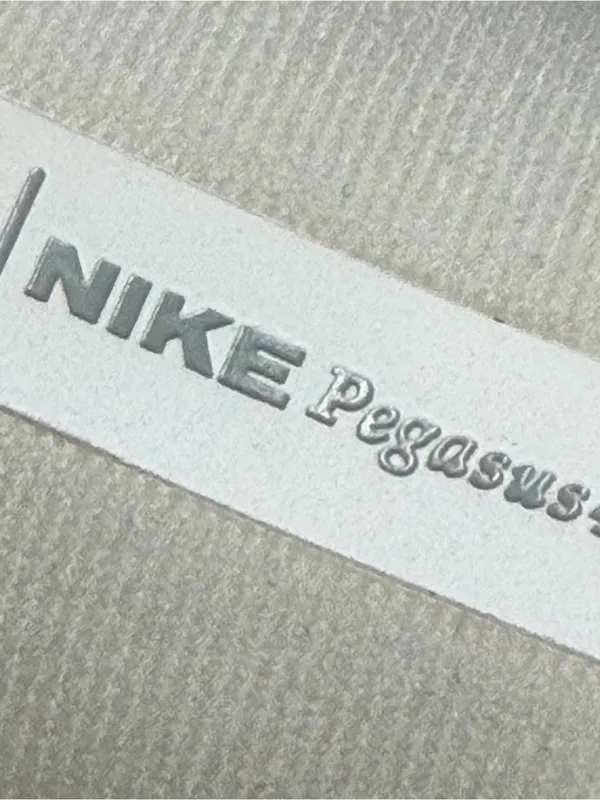 Nike Air Zoom Pegasus 41 Women's Running Shoes Light Pumice Metallic Gold Size 9 - Image 5
