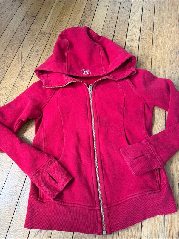lululemon athletica Hot Pink Full-Zip Hoodie size 8 EUC - Image 3