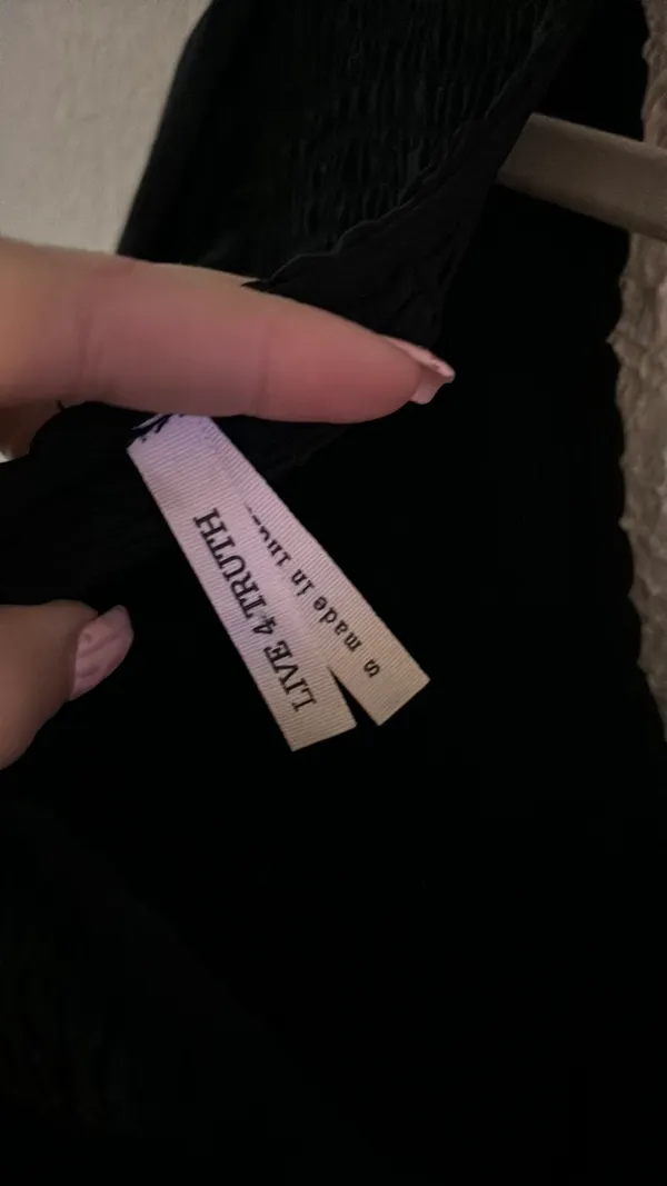Live 4 Truth crop top - Image 3