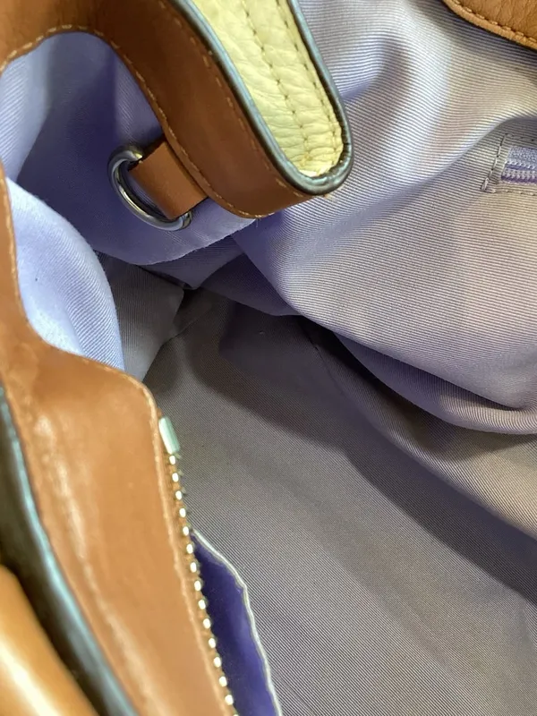 Coach Soho White Leather Satchel With Saddle Brown Trim - Image 11