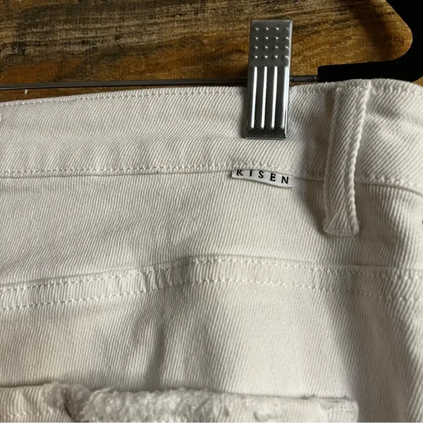 Risen White Distressed Jeans‎ Size 15/32 - Image 9