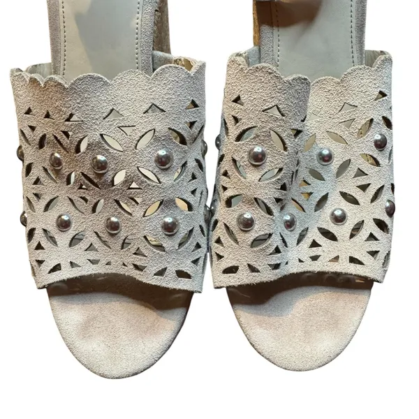 Marc Fisher Shoes Womens Size 11M‎ Beige Suede Studded Wedge Sandals Espadrille - Image 2