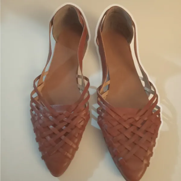 TopShop Woven Leather Slip Ons Huarache Sandal Pre owned dressy style Size 7.5 - Image 2