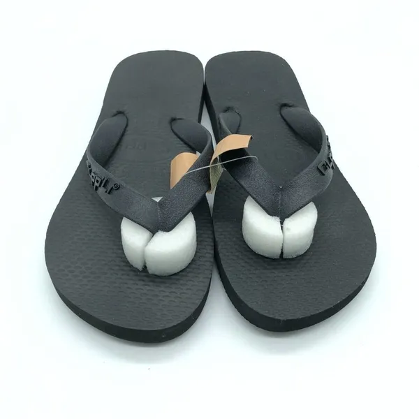 Clppli Womens Flip Flop Sandals Rubber Slip On Black Size 5/6 - Image 2