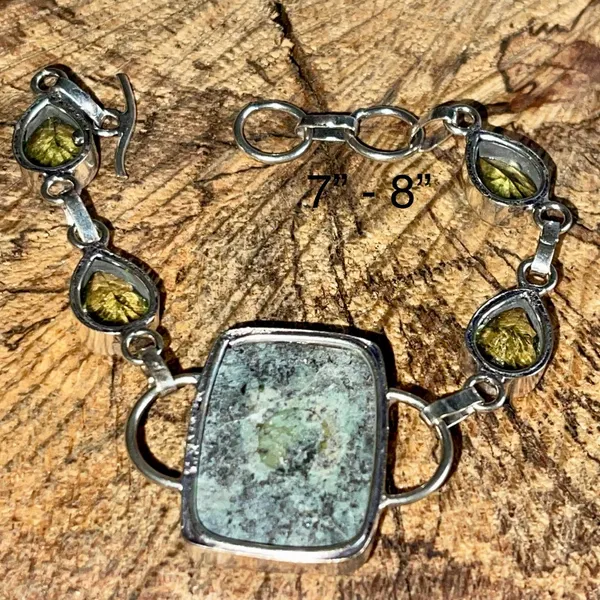 African Green Turquoise Bracelet 7”- 8” - Image 8