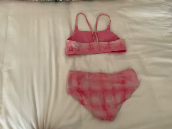 Athleta Women’s flipable pink bikini - Image 4