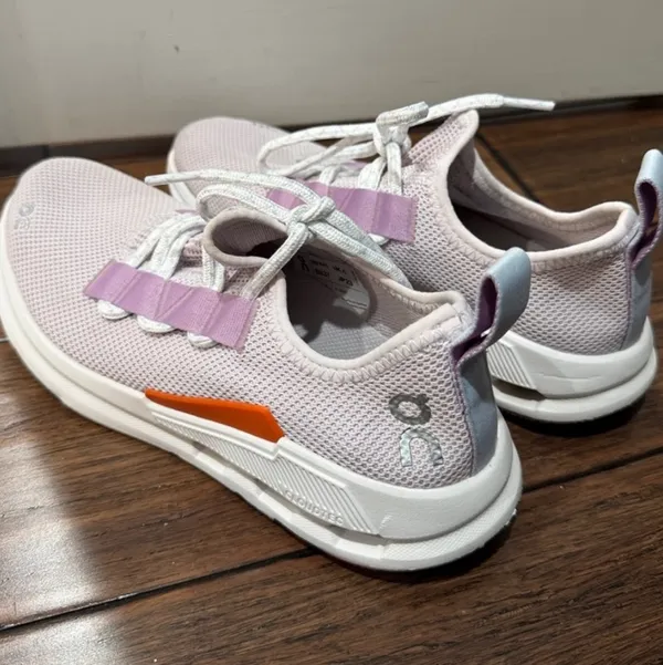 On Cloudeasy Running Lilac Mesh Athletic Sneakers - Image 7