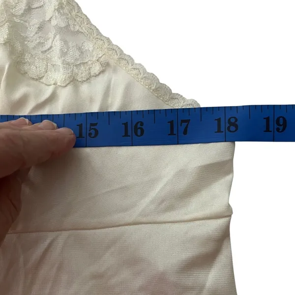 Vintage Ivory‎ Lace Full Slip Nightgown Romantic Bridal Vassarette L - Image 7