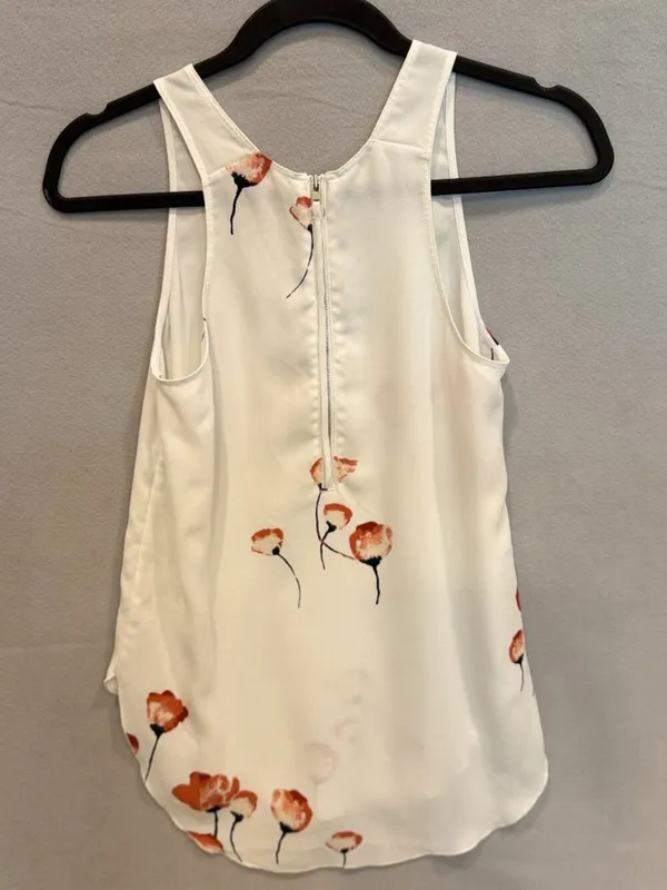 Aritzia Wilfred White Floral High Low Tank Top XXS Poppy Print Blouse - Image 4