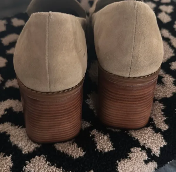 Vince Camuto tan suede loafers #loafers #suede - Image 2