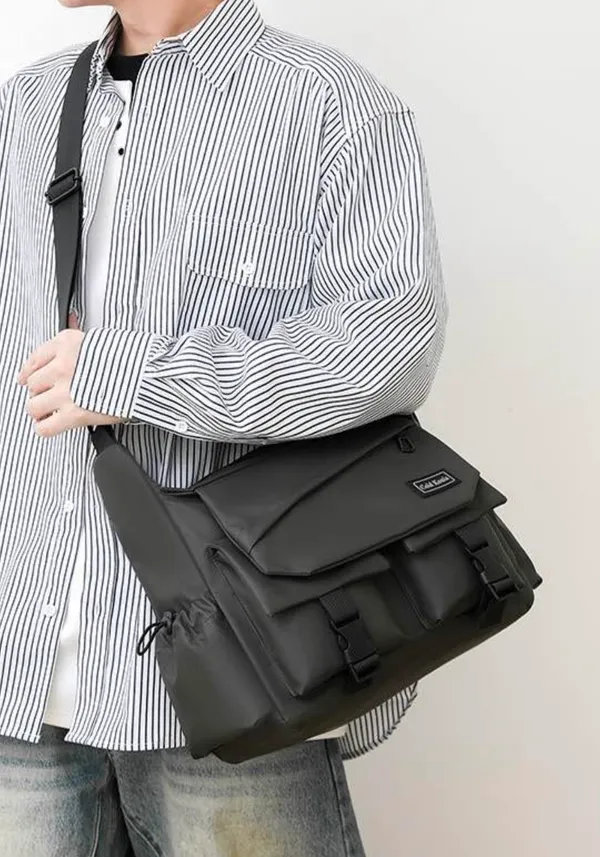Cool crossbody bag Black - Image 5