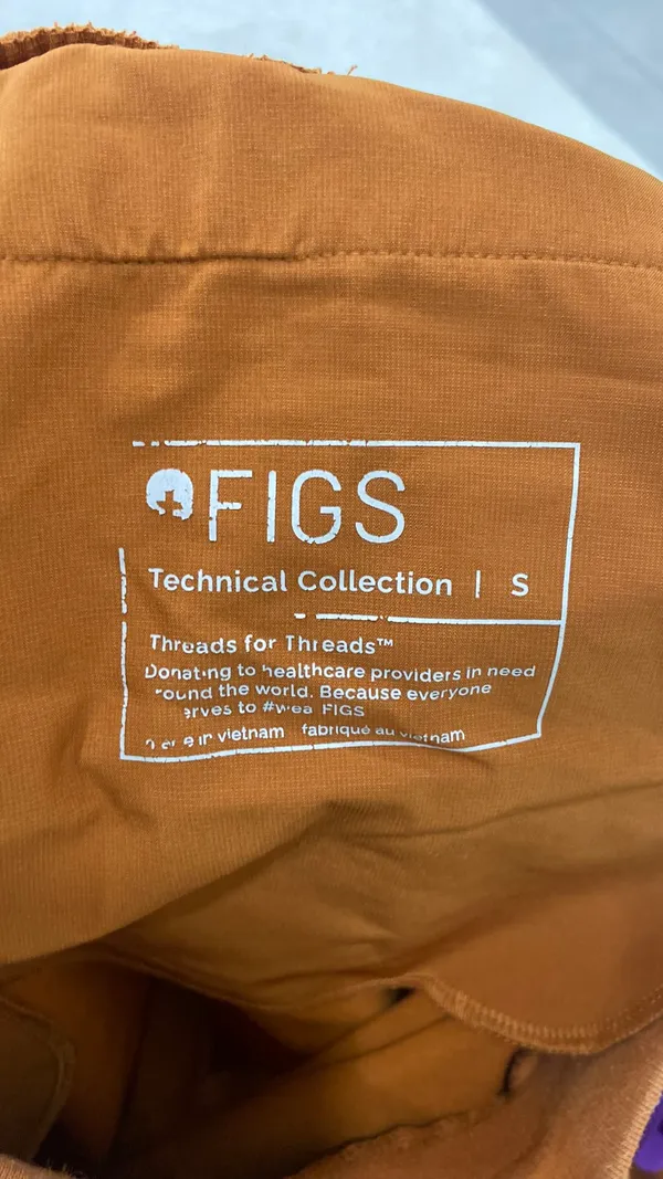 FIGS Scrub Pants - Image 3