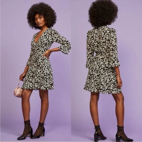 Reformation Zoe mini floral wrap‎ dress black white floral Elaine sz S - Image 9