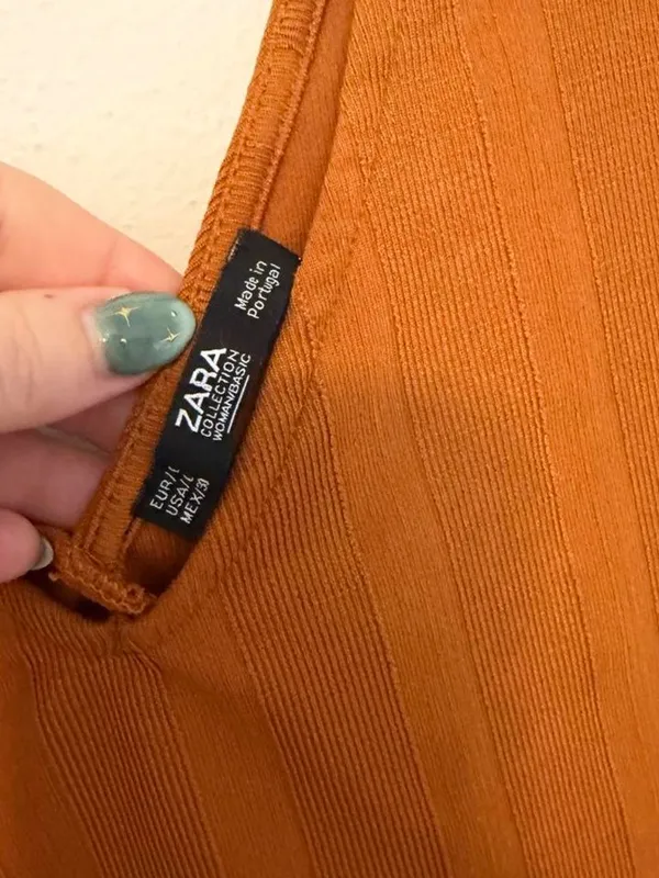 Zara Ribbed V-Neck Tank Top - Image 4