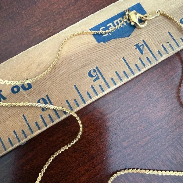 Stamped SO Gold Tone Necklace - Image 2