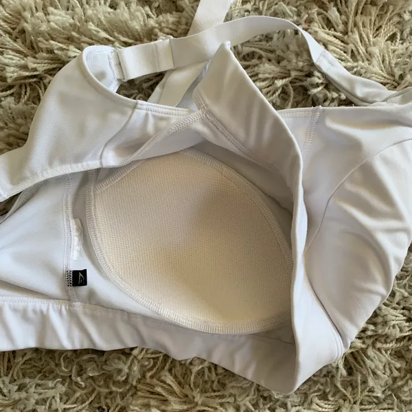 Gymshark White Sports Bra - Image 5