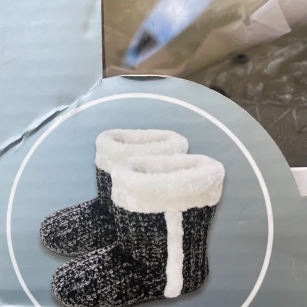 Memory Foam Slipper Boots Set With Gloves Gift Set Gray - Image 5