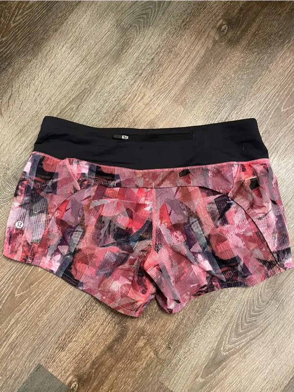 Lululemon Run Times Short II Abstract Print Strapless Bandeau Size 8 - Image 2