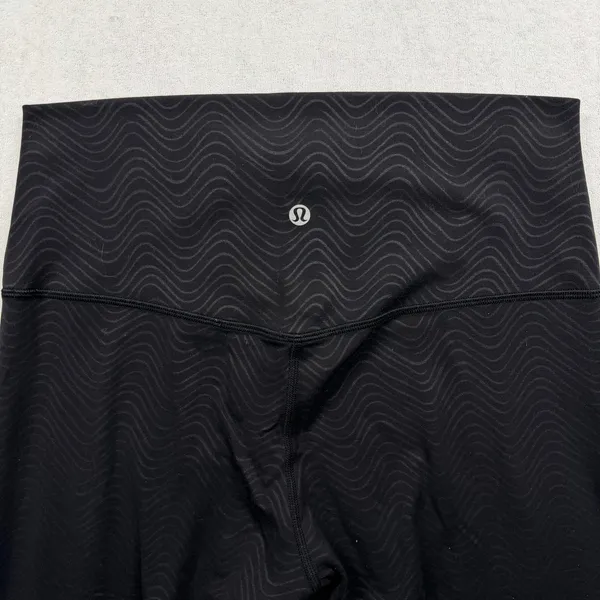 Lululemon Align High-Rise Crop 23” Leggings Women’s Size 8 Aqueous Emboss Black - Image 3