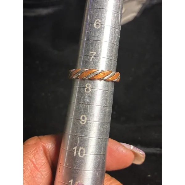 Sterling Silver and Copper Mixed Metal Twisted Band Ring Size 7.5 - Image 2