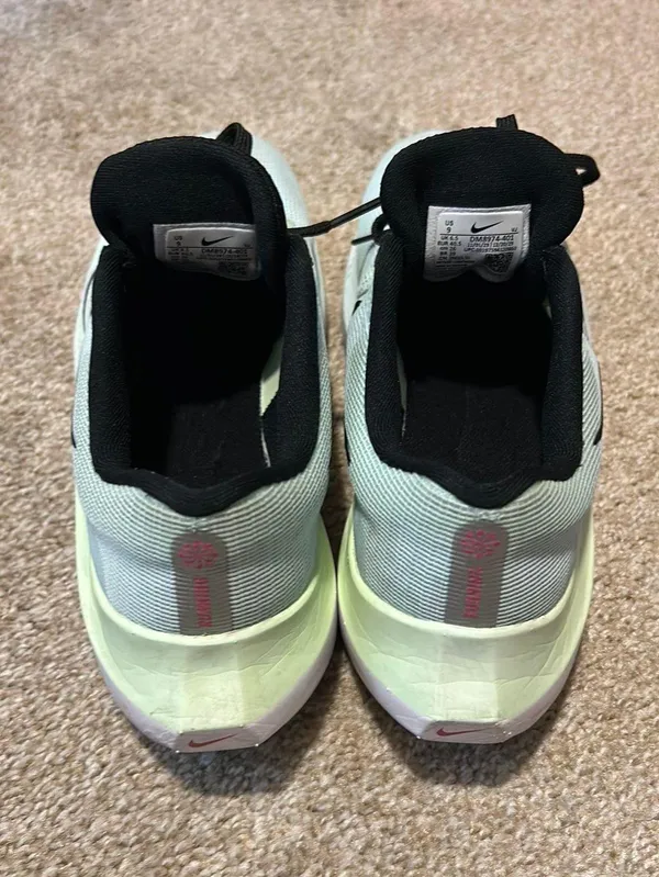 Nike Zoom X Running Shoe - Image 5
