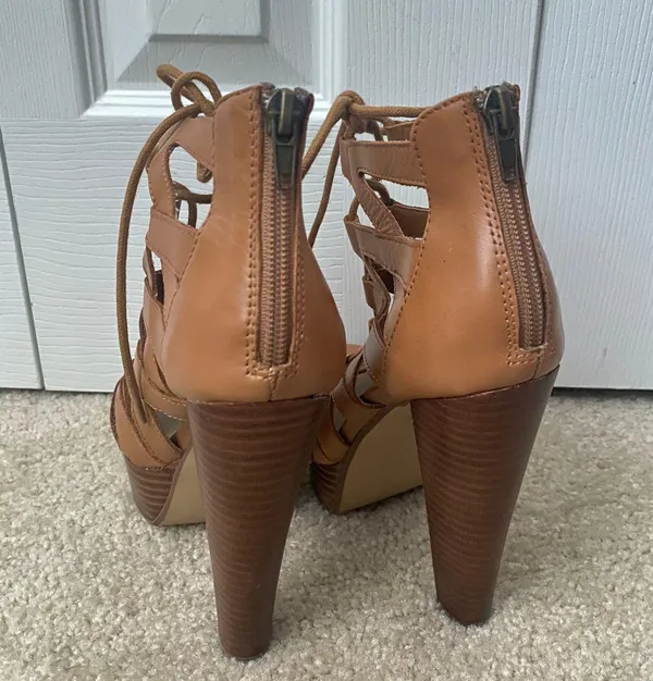 Steve Madden Platform Sandals - Image 4
