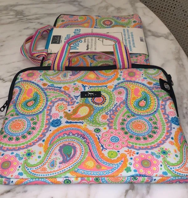Scout Lil, Slim Megabyte Laptop Sleeve - Image 5