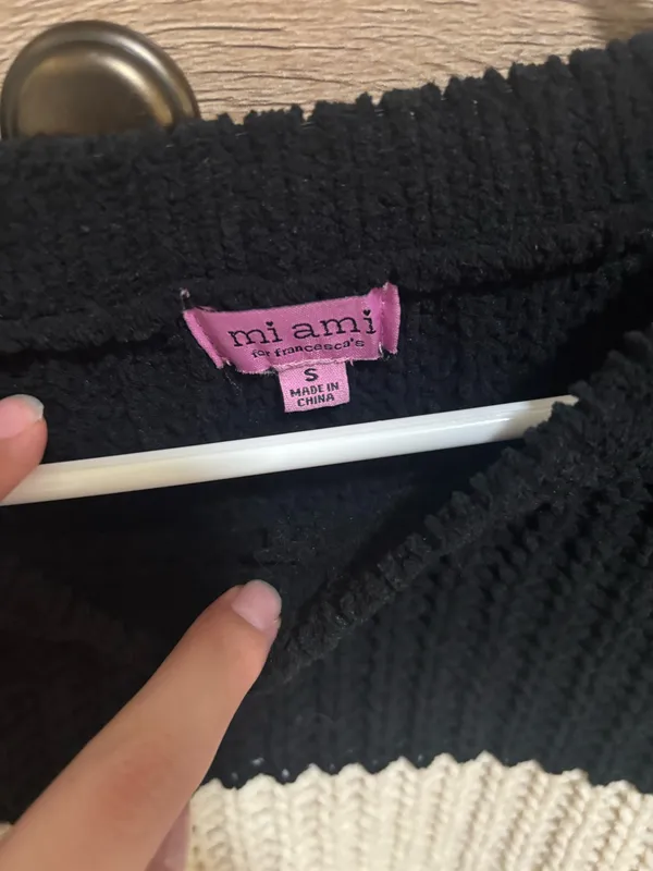 Sweater - Image 3