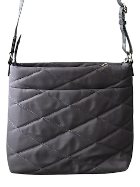 Radley London Charleston quilted nylon crossbody bag with spotted Scotty charm - Image 4