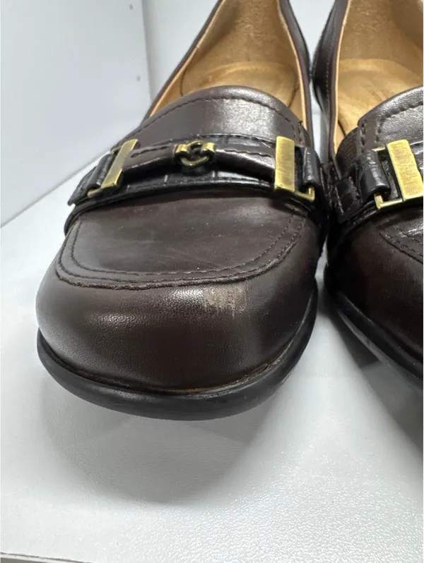 Naturalizer Classic Brown Leather Chunky Heel Loafers – Step Up Your Shoe Game! - Image 3
