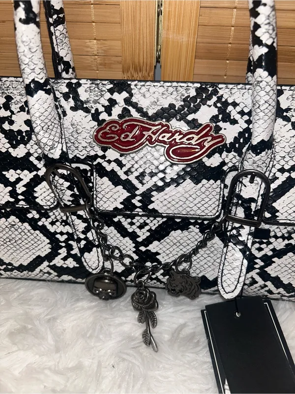 Ed Hardy Handbag Grey Snakeskin Charms Detachable cross body Strap purse NWT - Image 3