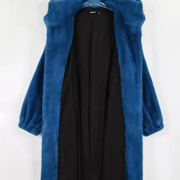 Elegant Blue Teddy Jacket for Women - Image 3