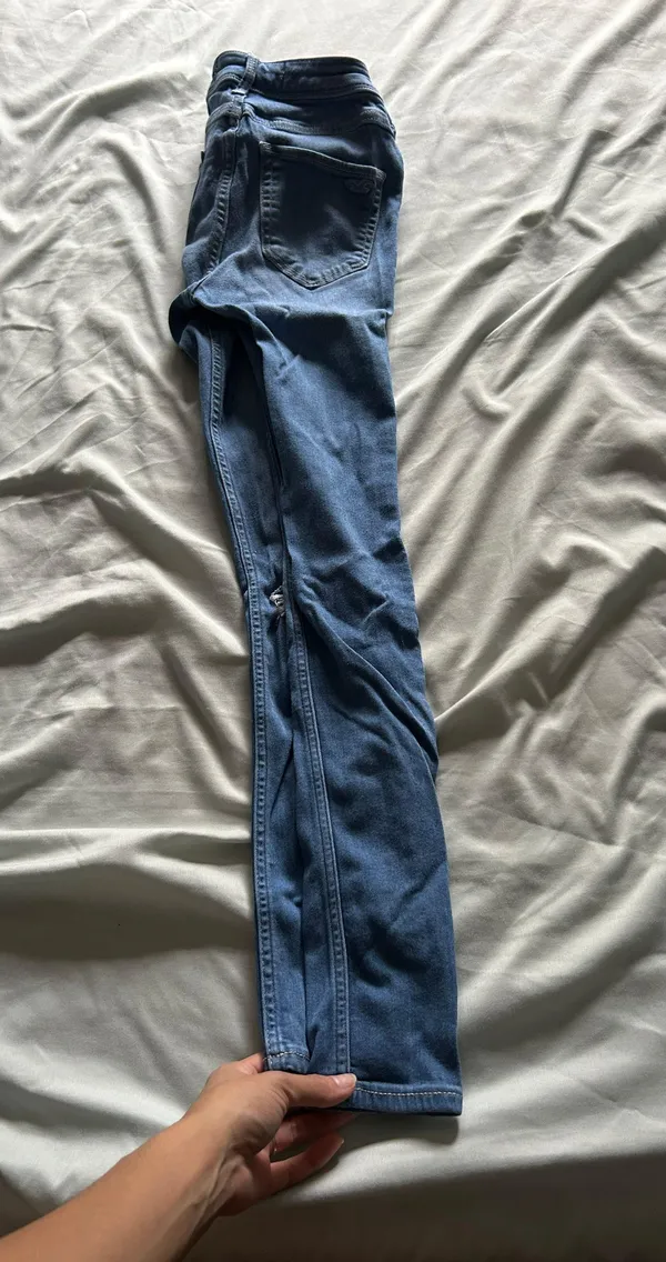 Jeans - Image 2