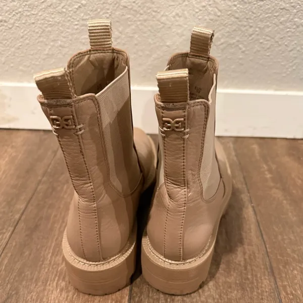 Sam Edelman Laguna Cream Tan Ankle Chelsie Boots‎ Size 8M - Image 3