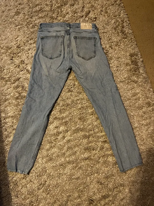 Zara The Raw Edge Jeans Size 32 - Image 3