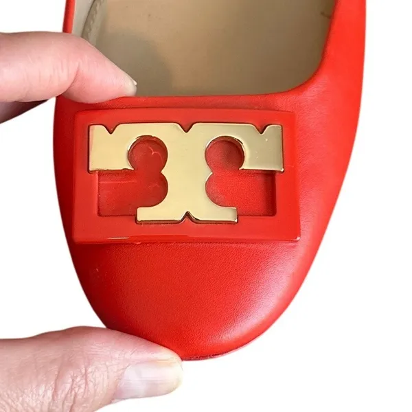 Tory Burch Gigi Pump Samba Red Leather Gold Logo Block Heel Size 8 Box - Image 9