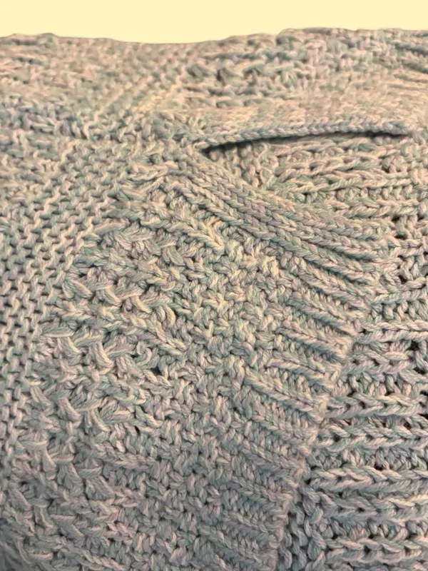 Old Navy Light Blue Knit Crewneck Sweater - Image 4