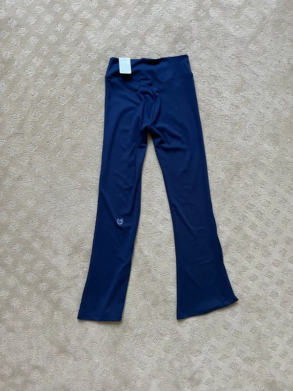 Victoria’s Secret Pink Navy blue flared leggings - Image 3