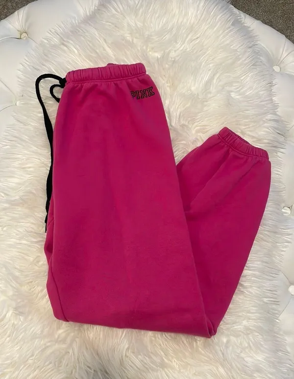 PINK Victoria’s Secret Sweats - Image 4
