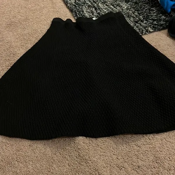 ‎Cabi small skater skirt - Image 3