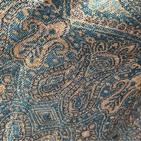 Pashmina Silk blend fringe Elegant Blue and Gold Paisley Scarf wrap shawl 70’ - Image 7