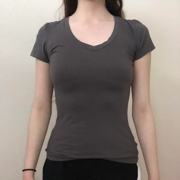 plain gray basic short sleeve t-shirt (read desc before buying) - Image 2