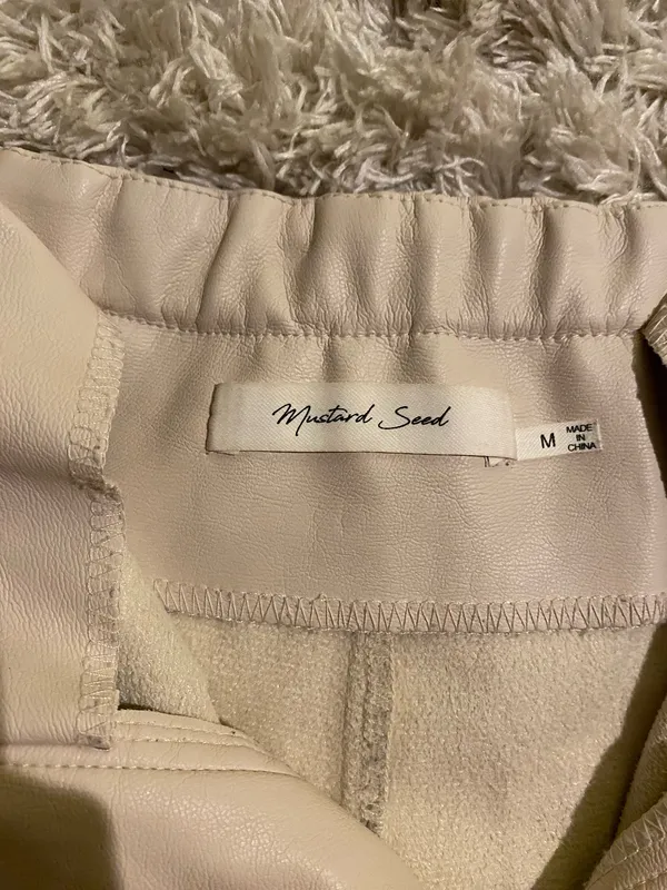 Mustard Seed Faux Leather Shorts Cream - Image 3