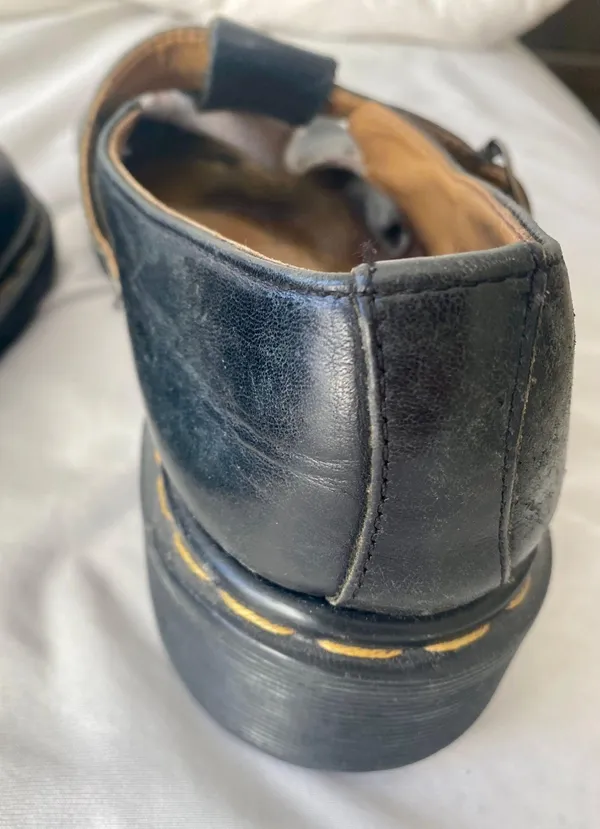 Dr. Martens vintage 80s POLLEY SMOOTH LEATHER MARY JANES / woman’s 10 / made in england / distressed - Image 6
