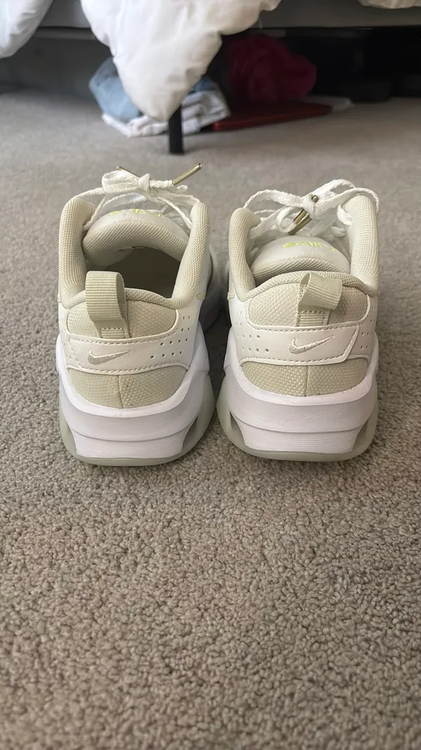 Nike Air Zoom Shoes - Image 4
