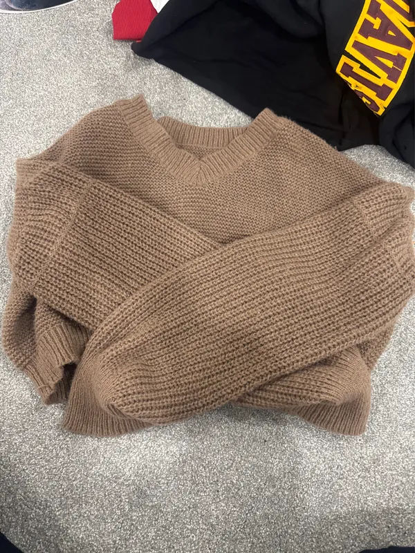 Brown knit sweater - Image 2